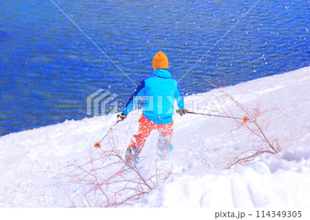 春スキー 114349305