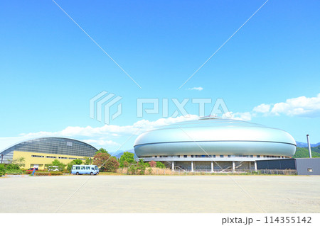 長野県長野市、ホワイトリングの風景 114355142