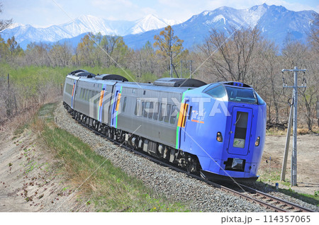 根室本線　芽室ー大成　JR北海道　キハ261系　ST-1102編成　スーパーとかち 114357065