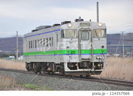 根室本線　利別ー幕別　JR北海道　キハ40-757（釧路） 114357066