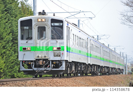 札沼線　石狩太美ーあいの里公園　JR北海道　キハ143+キサハ144+キハ142＋キハ141 114358678