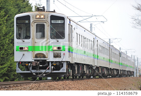 札沼線　石狩太美ーあいの里公園　JR北海道　キハ141+キハ142+キハ143＋キハ48＋キハ141 114358679