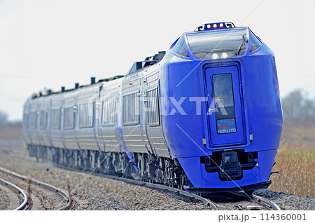 室蘭本線　有珠ー長和　JR北海道　キハ281系+キハ283系　スーパー北斗 114360001