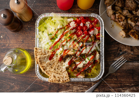 famous ameican halal food, chicken over rice 114360425