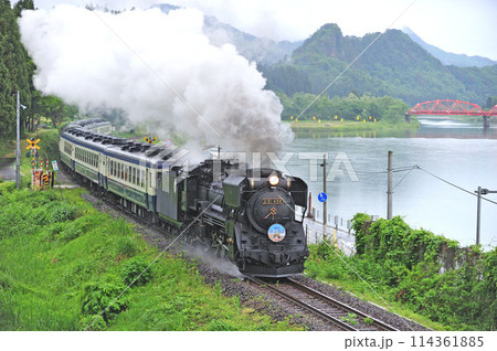 磐越西線　津川ー三川　JR東日本　D51-498（高崎）+12系（新津）　D51ばんえつ物語 114361885