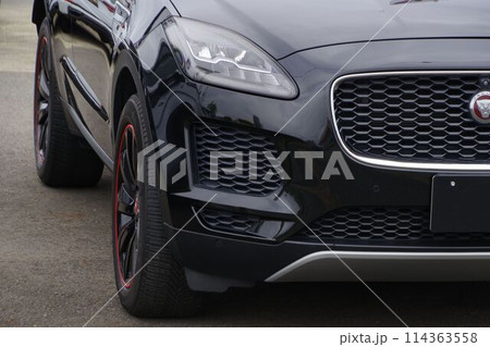 輸入車イメージ ジャガーEペイスのフロントマスク 輸入車イメージ ジャガーEペイスのフロントマスク 114363558