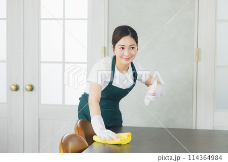 家事代行イメージ　 114364984