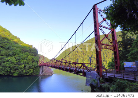 日本で唯一の構造となる国道418号の旅足橋 日本で唯一の構造となる国道418号の旅足橋 114365472