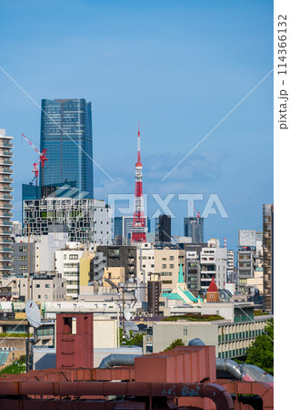 大都会東京のシンボルタワー方面の景色｜原宿エリアから港区、六本木、麻布台方面を撮影 114366132
