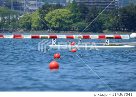 琵琶湖漕艇場のボート競技 琵琶湖漕艇場のボート競技 114367041