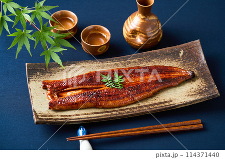 うなぎ蒲焼 114371440