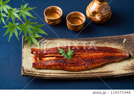 うなぎ蒲焼 うなぎ蒲焼 114371448
