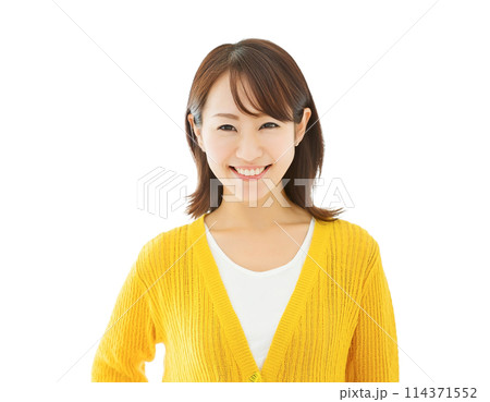 笑顔の日本人女性 笑顔の日本人女性 114371552