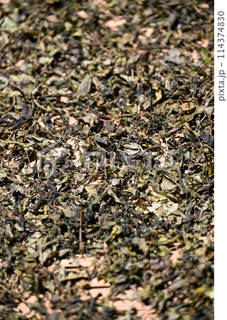 茶葉の天日干し 茶葉の天日干し 114374830