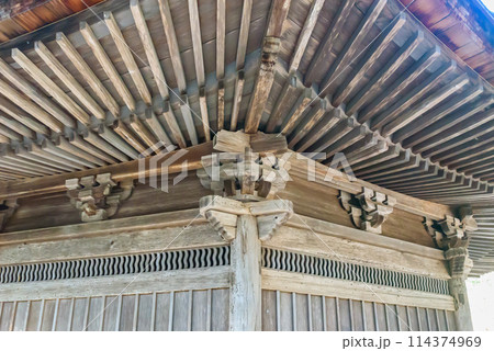 国宝　安楽寺八角三重塔　長野県上田市　日本 114374969