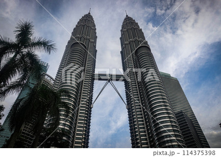 ペトロナスツインタワー 南国 東南アジア ペトロナスツインタワー 南国 東南アジア 114375398