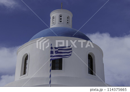 Greece, Santorini, Oia, Church of Panagia Akathistos Hymn, roof with the Greek flag 114375665
