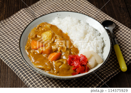 昔風カレーライス 114375929