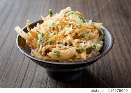 かき揚げ丼 かき揚げ丼 114376040