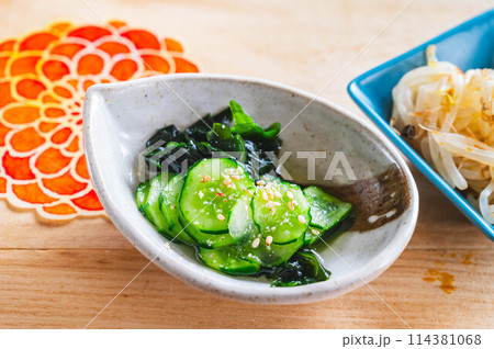 わかめときゅうりの酢物 114381068