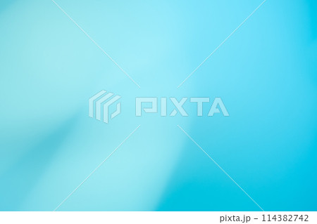ブルーカラーグラデーション　(背景素材) 114382742