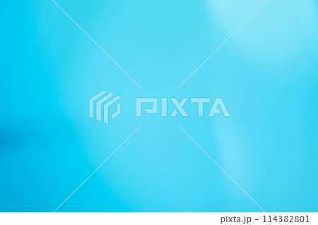 ブルーカラーグラデーション (背景素材) ブルーカラーグラデーション (背景素材) 114382801