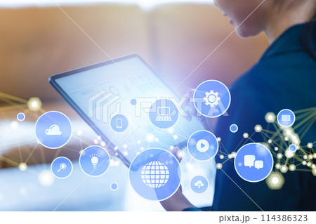 女性のポートレート 女性のポートレート 114386323