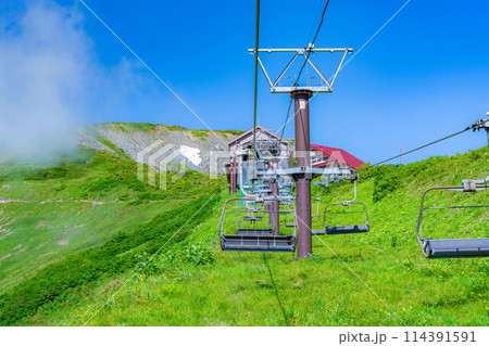 【山素材】白馬八方尾根のリフト【長野県】 【山素材】白馬八方尾根のリフト【長野県】 114391591