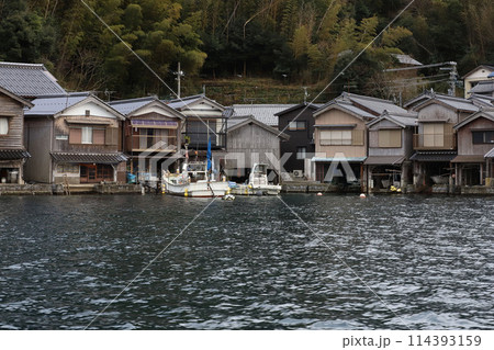 海の京都　伊根町　舟屋群 114393159