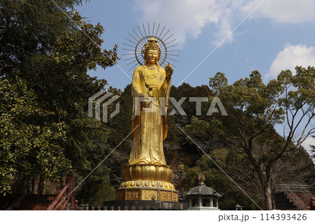 寶珠山 大観音寺　三重県津市 114393426