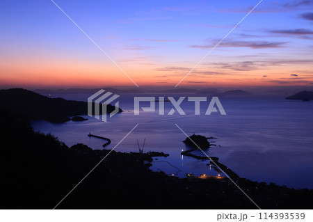 鞆の浦の朝焼け 鞆の浦の朝焼け 114393539