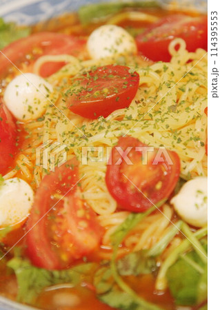 トマトラーメン 114395553