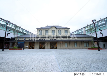 【JR九州】折尾駅(鹿児島本線・筑豊本線) 【JR九州】折尾駅(鹿児島本線・筑豊本線) 114396034