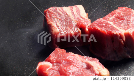 牛肉焼肉 114399058