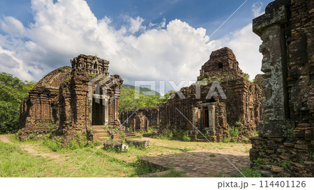 ベトナム・世界遺産ミーソン聖域 グループB・C・D遺跡 / My Son, Vietnam ベトナム・世界遺産ミーソン聖域 グループB・C・D遺跡 / My Son, Vietnam 114401126