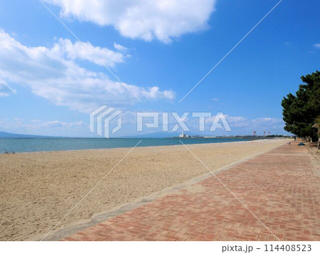 鍋松原海水浴場の風景 (熊本県玉名市) 鍋松原海水浴場の風景 (熊本県玉名市) 114408523