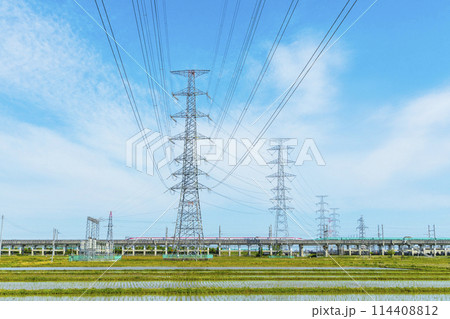 鉄塔のある風景 114408812
