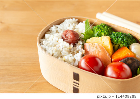 曲げわっぱのお弁当 手作りしたお弁当 曲げわっぱのお弁当 手作りしたお弁当 114409289