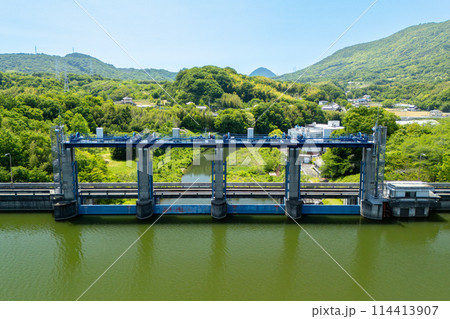香川県のバス釣りの名所の府中湖 114413907
