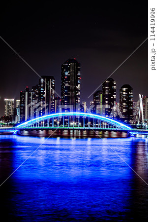夜の東京　隅田川 114419996