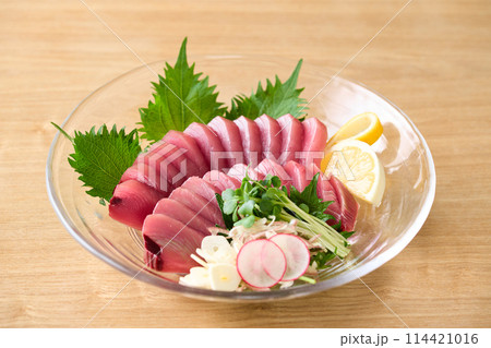 鰹の刺身 114421016