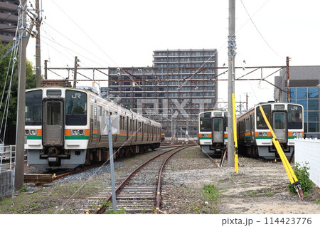 三岐鉄道に渡った元JR東海211系5000番台 三岐鉄道に渡った元JR東海211系5000番台 114423776
