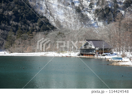 湯ノ湖の冬景色 湯ノ湖の冬景色 114424548