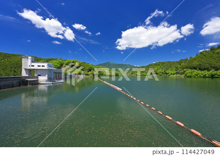 津風呂湖（奈良県吉野郡吉野町） 114427049