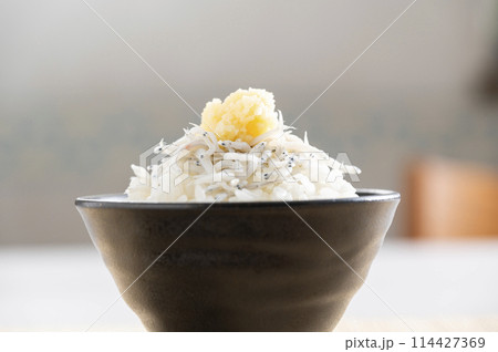 しらすしょうがごはん 114427369