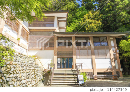 鞍馬寺 奥の院参道 鞍馬山霊宝殿(鞍馬山博物館) 鞍馬寺 奥の院参道 鞍馬山霊宝殿(鞍馬山博物館) 114427549