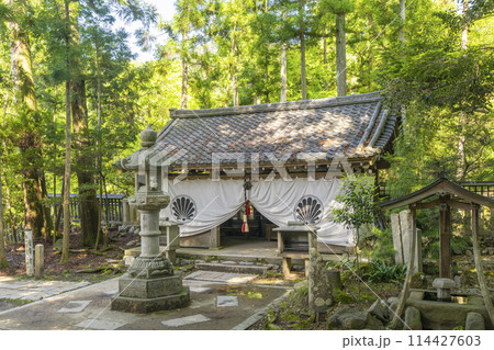 鞍馬寺　奥の院魔王殿 114427603