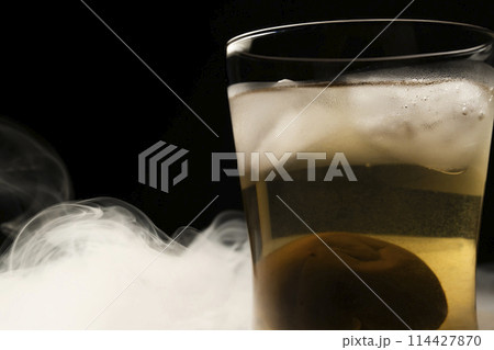 梅酒 冷気 スモーク 梅酒 冷気 スモーク 114427870