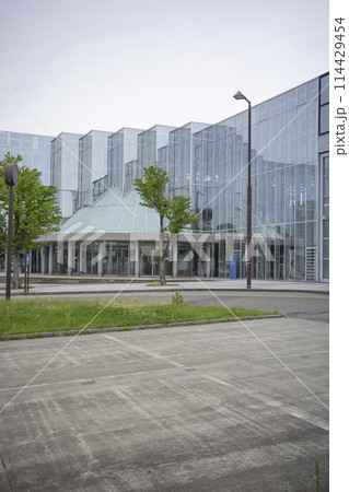 新庄駅　周辺の風景　（山形県新庄市） 114429454