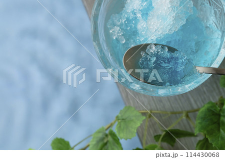 かき氷　プールサイド　スプーン 114430068